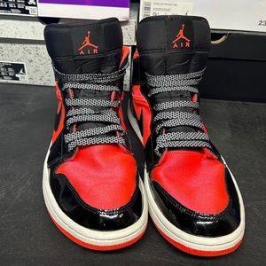 Air Jordan 1 hot punch women’s 11.5